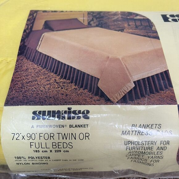 NEW Vintage Chatham Harvest Gold 70s Esmond Sunrise Satin Trim Blanket 72X90 - Picture 4 of 8